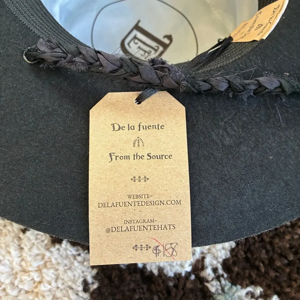 De La Fuente wool black
